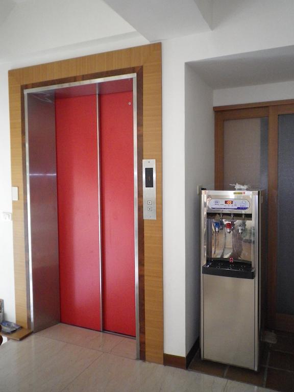 Mamalulu Hostel Кеньдін Екстер'єр фото